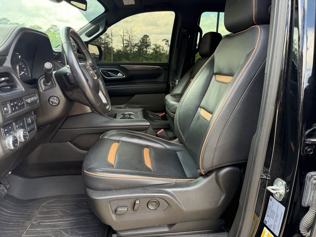 Used 2021 GMC Yukon AT4 w/ AT4 Premium Plus Package AWD/4WD image 10