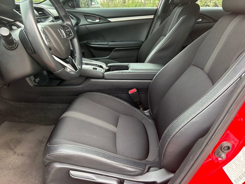 Used 2019 Honda Civic Sport image 17