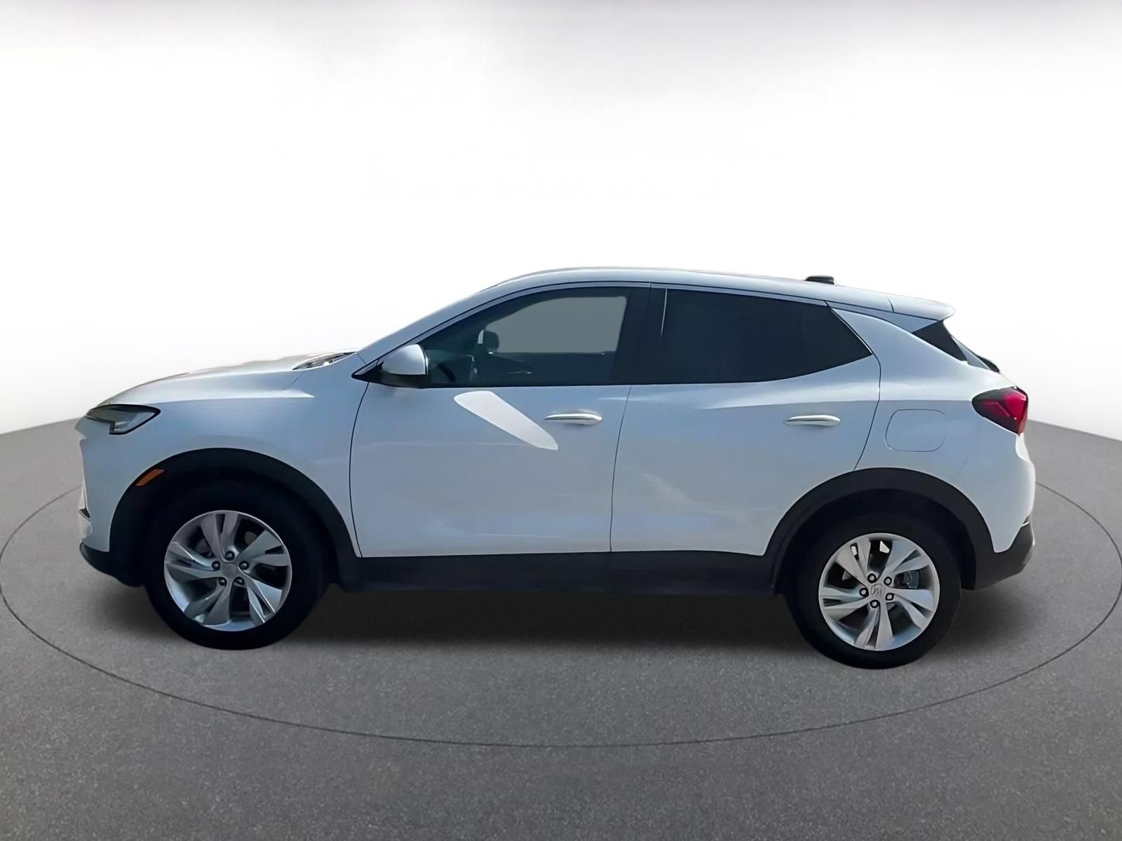 Used 2026 Buick Encore GX Preferred FWD image 9