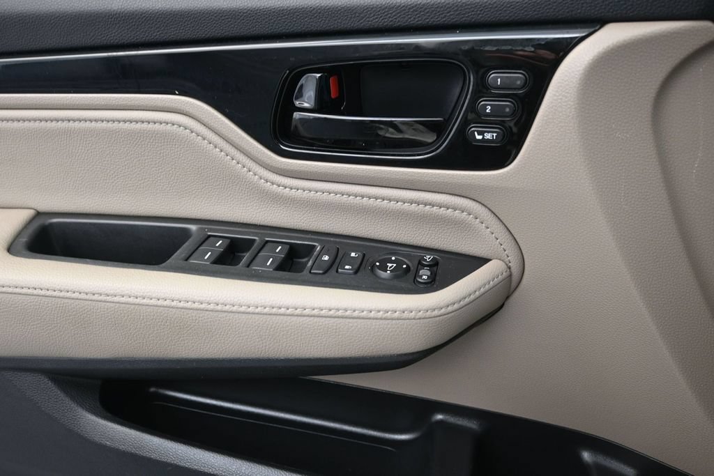 Used 2019 Honda Odyssey Elite image 13