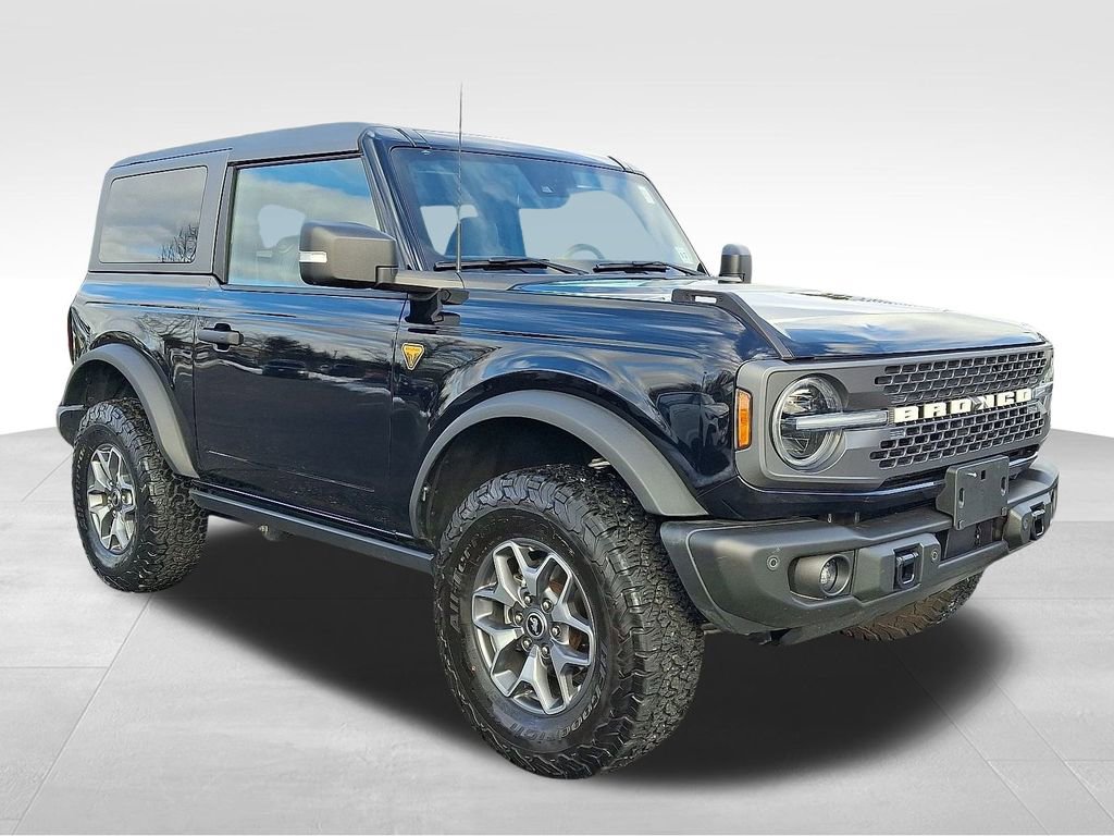 Used 2022 Ford Bronco Badlands image 1