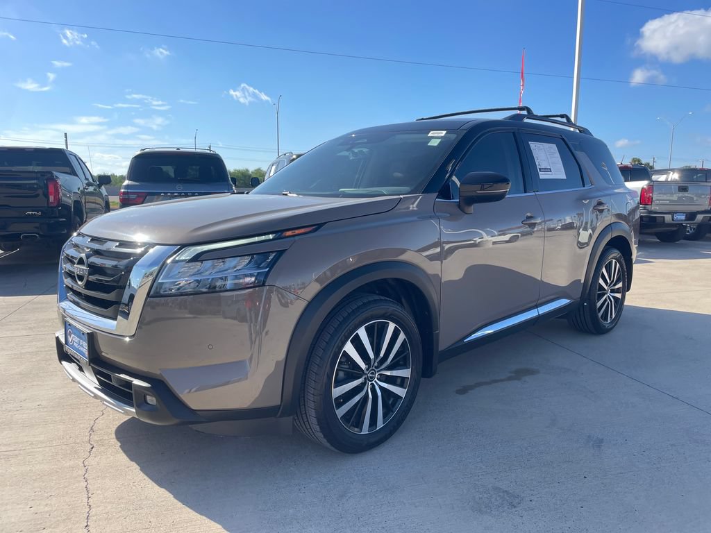 Certified 2024 Nissan Pathfinder Platinum w/ Cargo Package