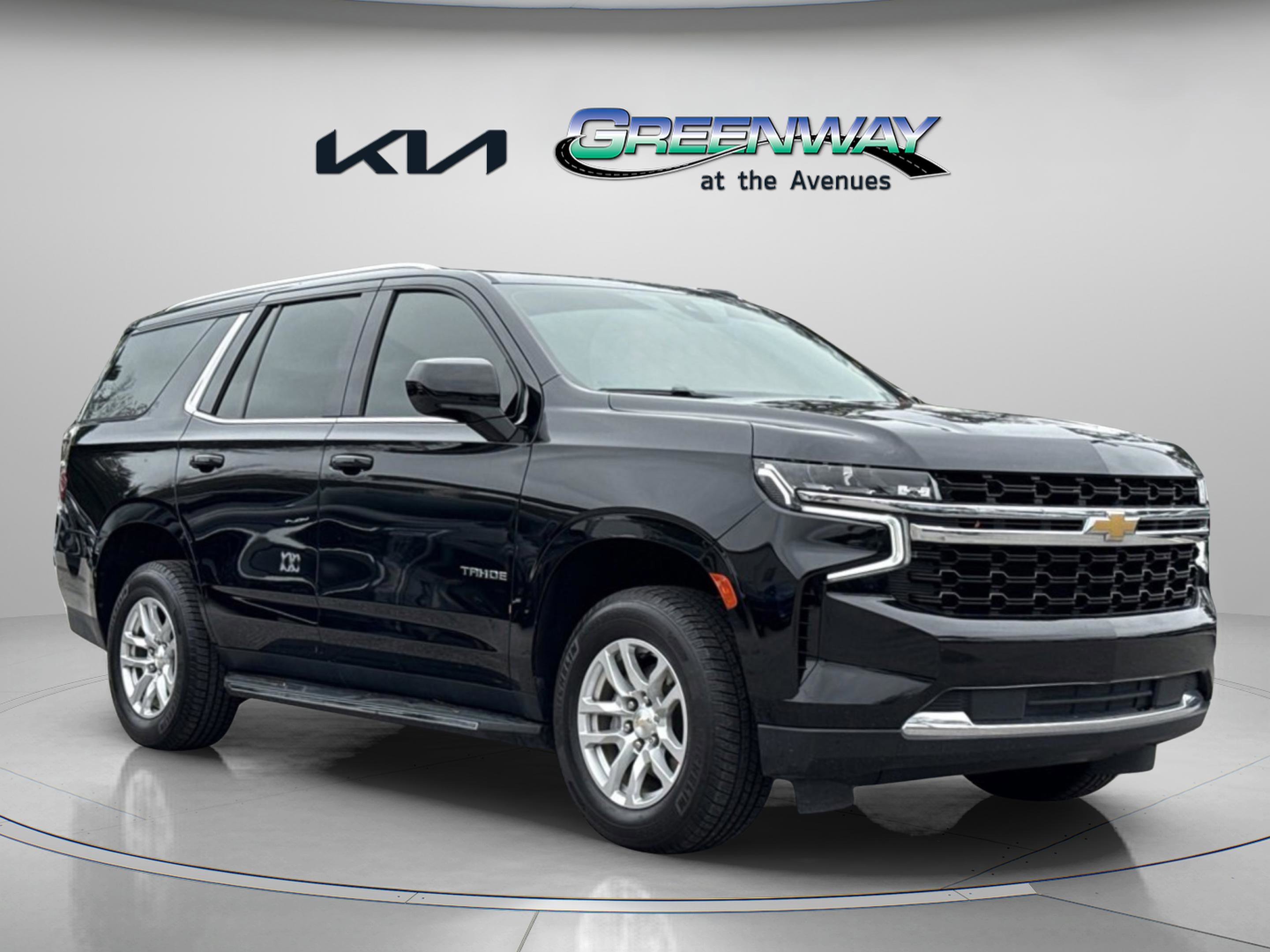 Used 2021 Chevrolet Tahoe LS image 2