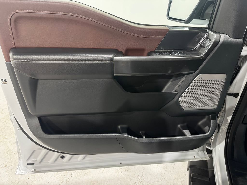 Used 2021 Ford F150 Lariat w/ Equipment Group 502A High image 18