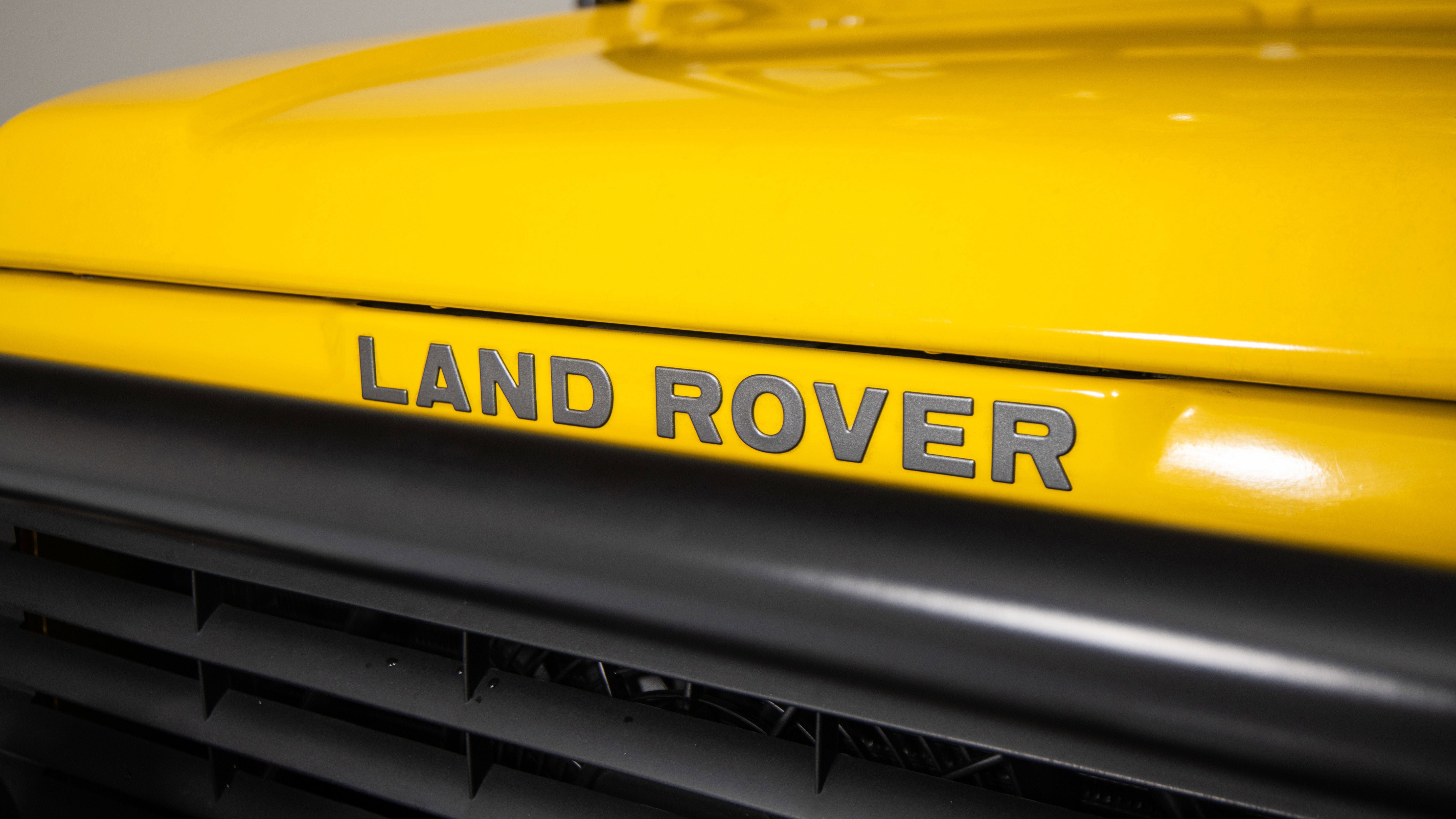 Used 1997 Land Rover Defender 90 AWD/4WD image 36
