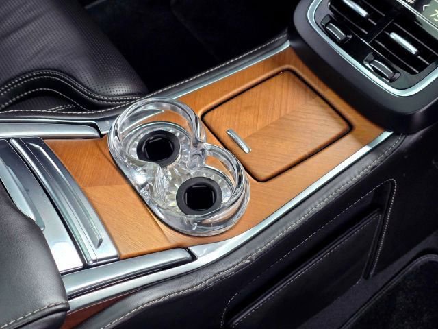 Used 2017 Volvo XC90 T8 Excellence image 40