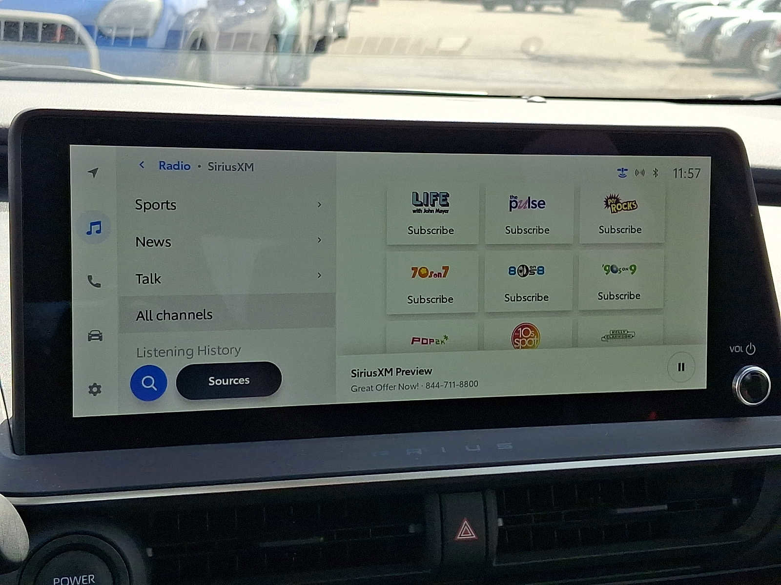 Used 2024 Toyota Prius Prime FWD image 18