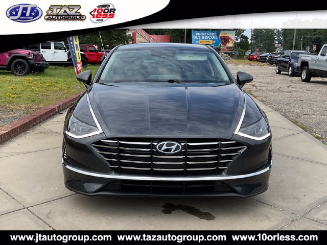 Used 2020 Hyundai Sonata SE FWD image 2