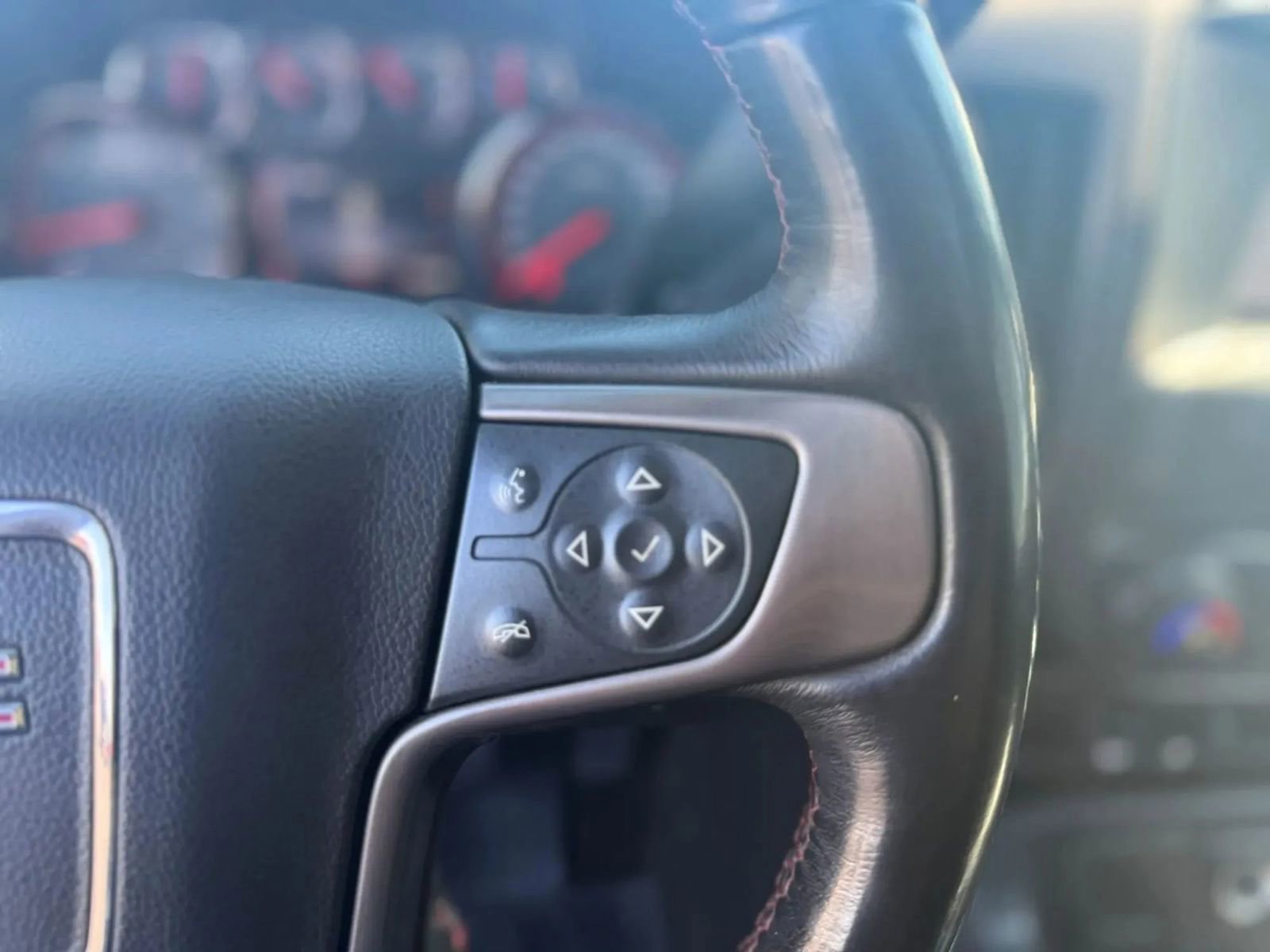 Used 2016 GMC Sierra 1500 SLT w/ All-Terrain Package image 21
