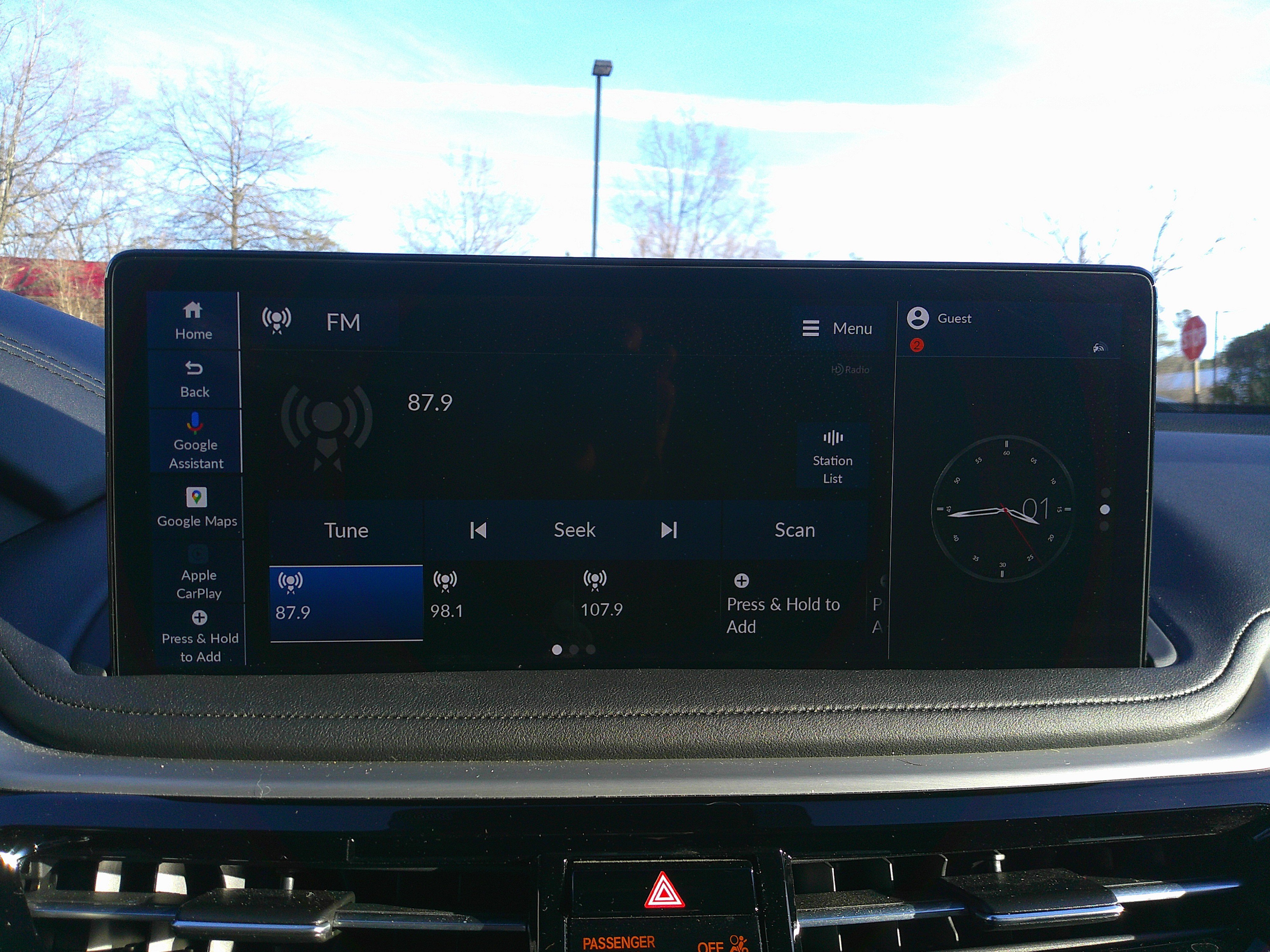 Used 2025 Acura MDX SH-AWD w/ Technology Package image 25