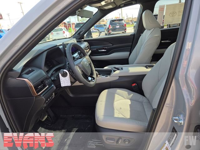 New 2026 Toyota Grand Highlander AWD Hybrid image 20