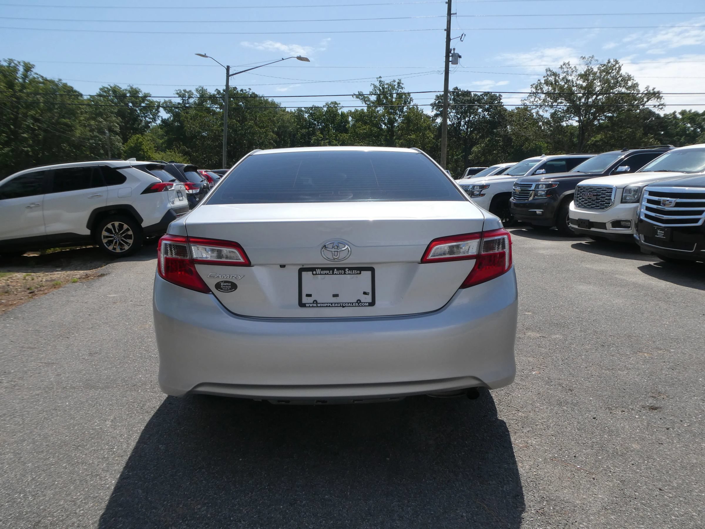 Used 2014 Toyota Camry FWD image 6