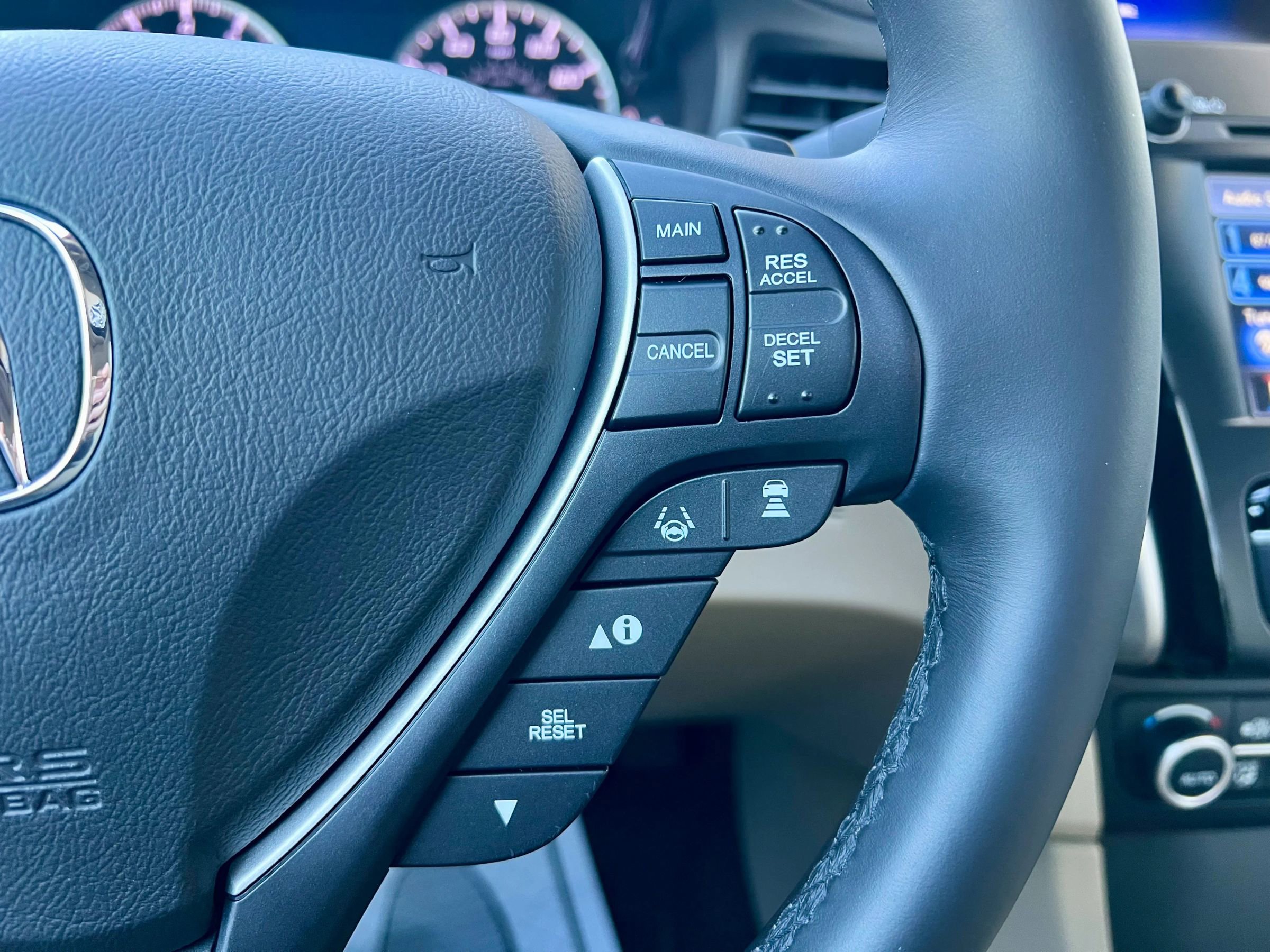 Used 2017 Acura ILX image 19