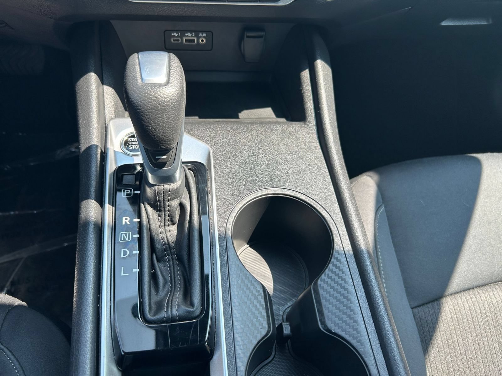 Used 2025 Nissan Altima 2.5 SV FWD image 31