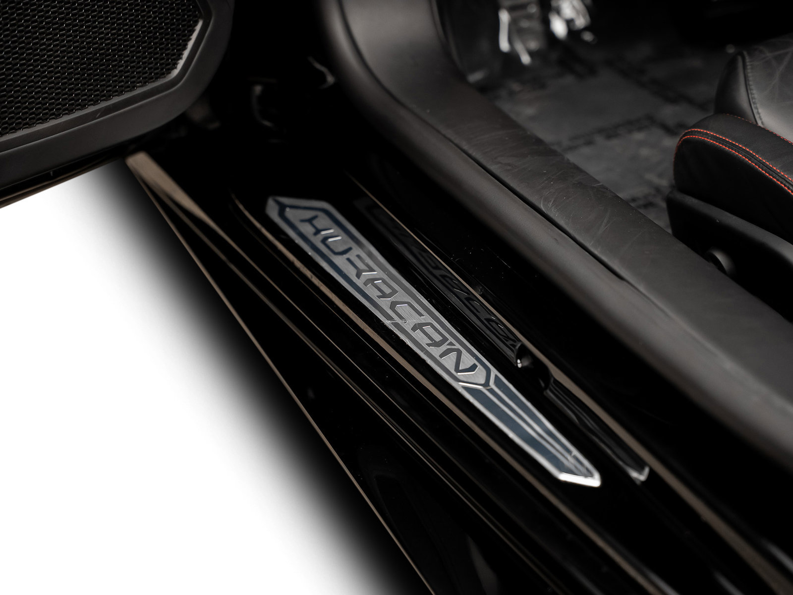 Used 2018 Lamborghini Huracan LP 580-2 RWD image 60