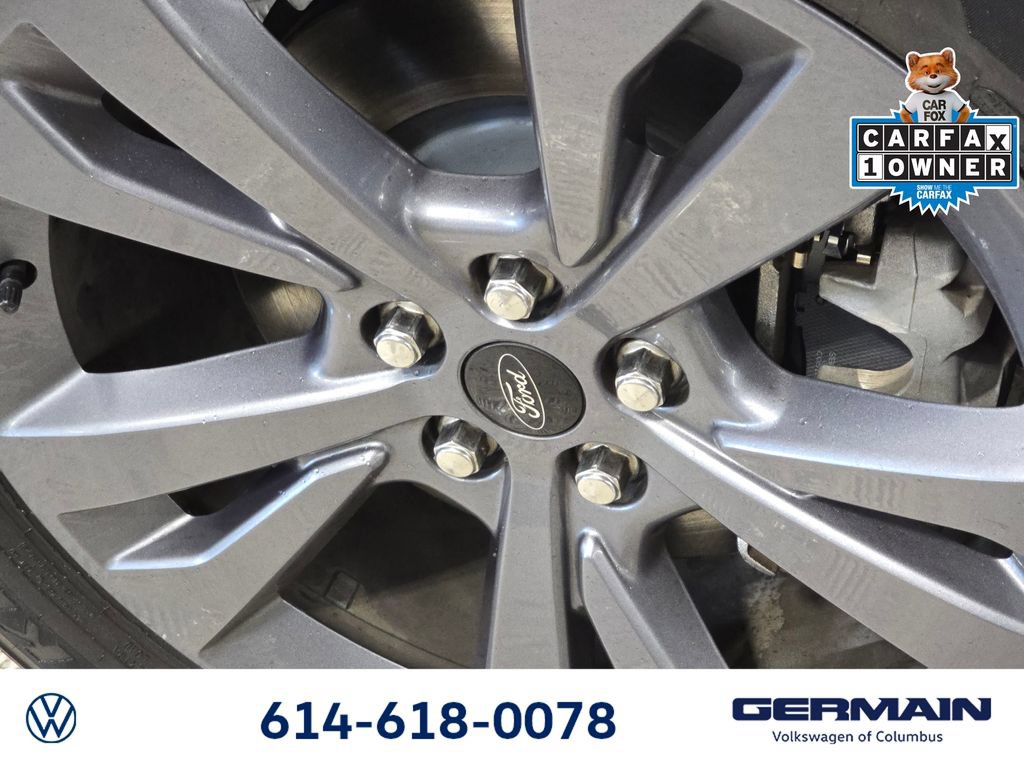 Used 2022 Ford Explorer XLT w/ Equipment Group 202A AWD/4WD image 16