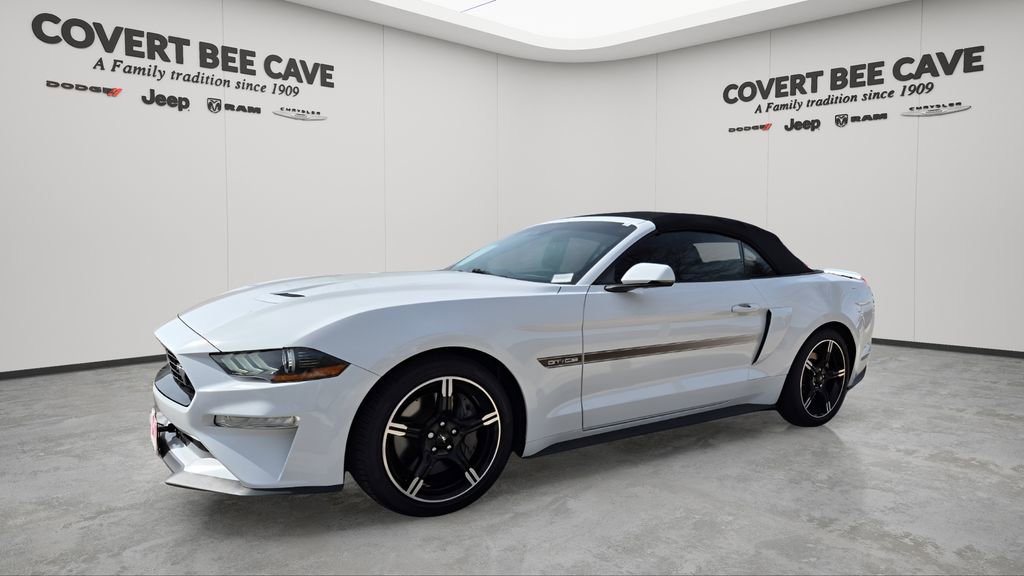 Used 2020 Ford Mustang GT Premium w/ Equipment Group 401A image 3