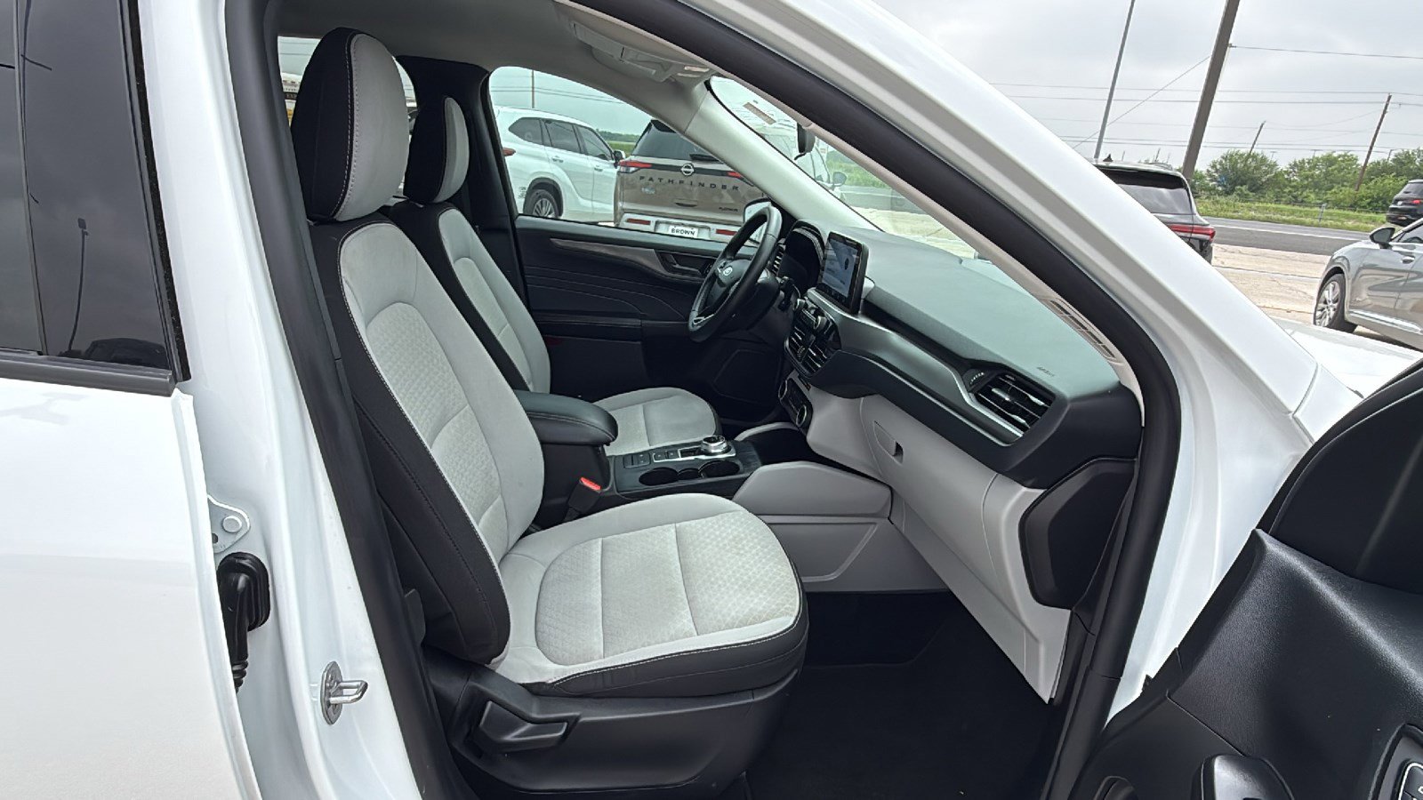 Used 2024 Ford Escape Active FWD image 27