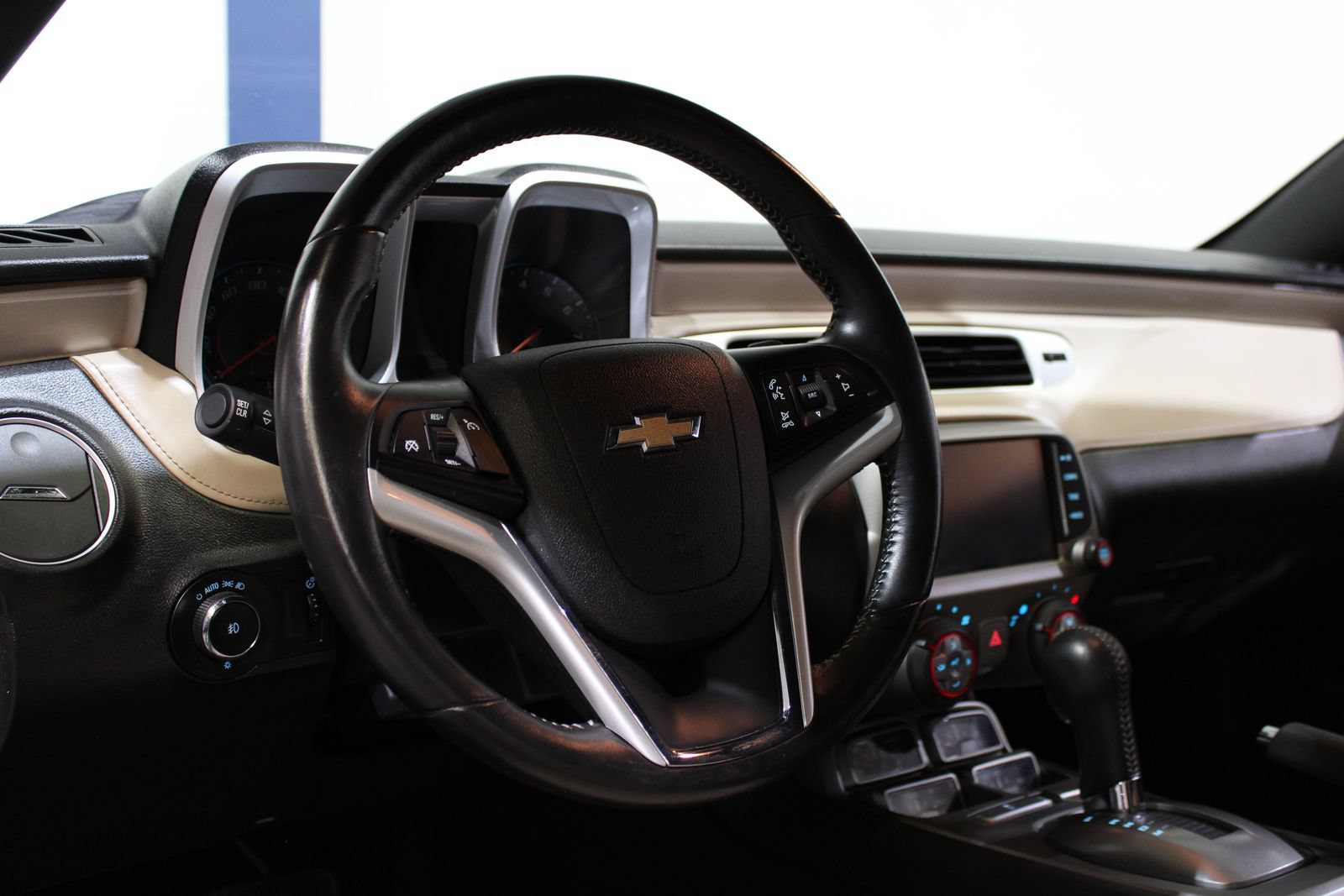 Used 2015 Chevrolet Camaro LT w/ RS Package RWD image 16