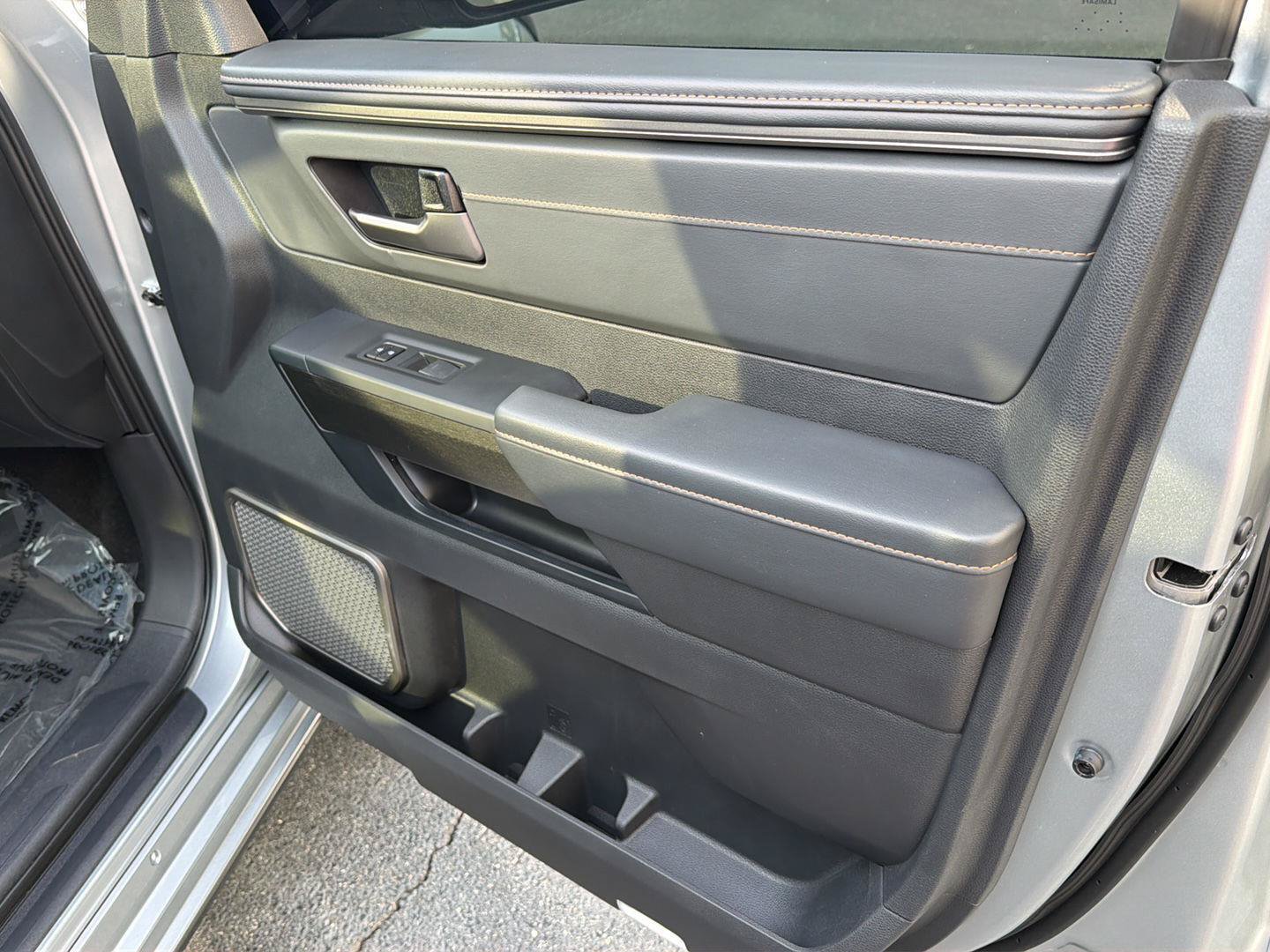 Used 2026 Toyota Sequoia Capstone AWD/4WD image 16