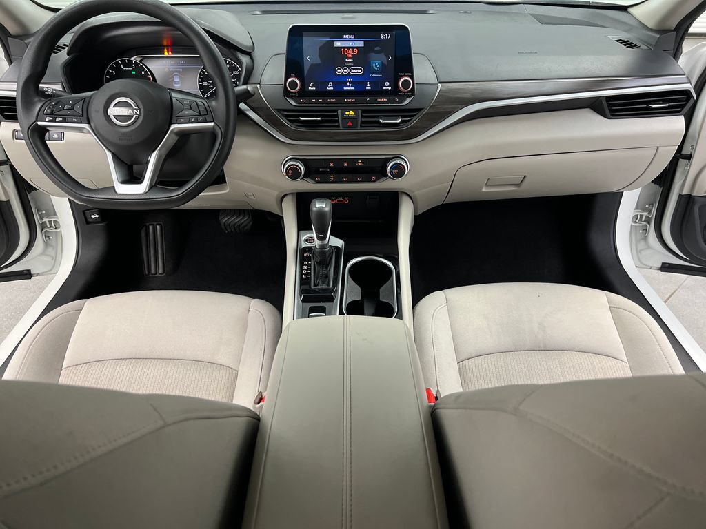 Used 2024 Nissan Altima 2.5 SV AWD/4WD image 38
