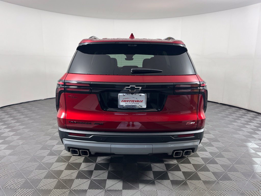 New 2027 Chevrolet Traverse Z71 w/ Enhanced Driving Package AWD/4WD image 7