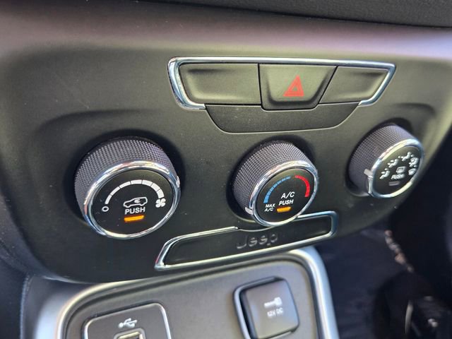 Used 2018 Jeep Compass Sport image 25