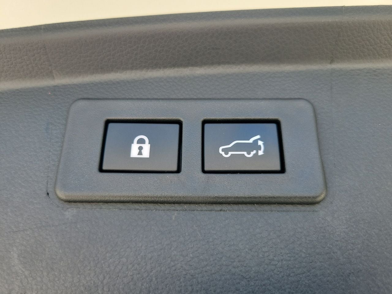 Used 2025 Subaru Outback Wilderness AWD/4WD image 9