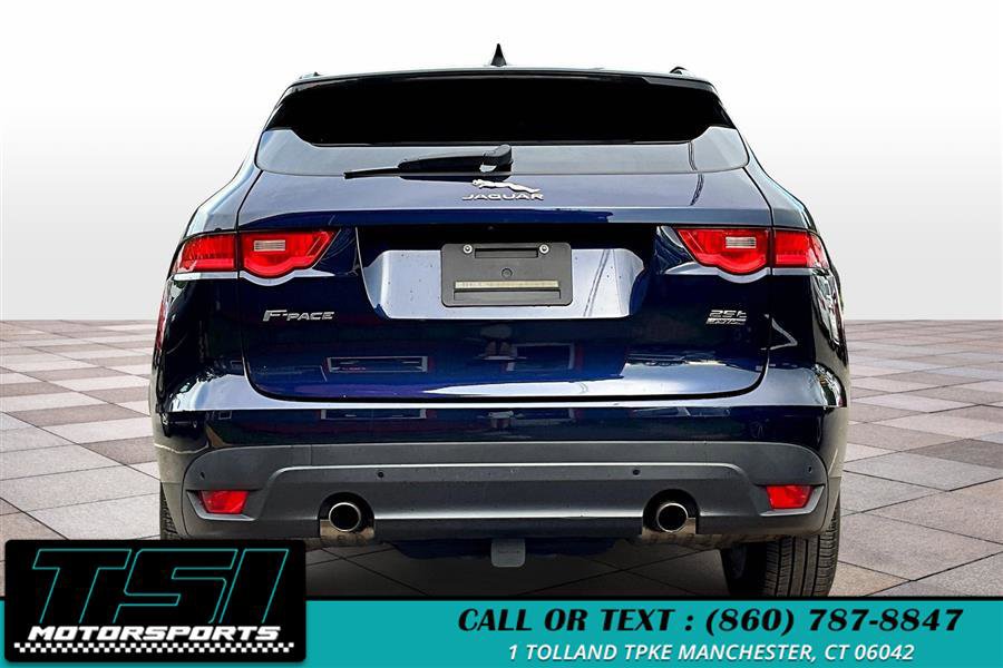 Used 2020 Jaguar F-PACE Prestige image 4
