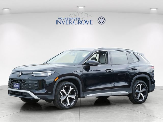 Certified 2025 Volkswagen Tiguan SE AWD/4WD image 3