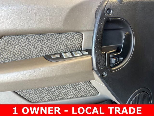 Used 2004 Pontiac Aztek Base w/ 1SB Preferred Equipment Group image 9