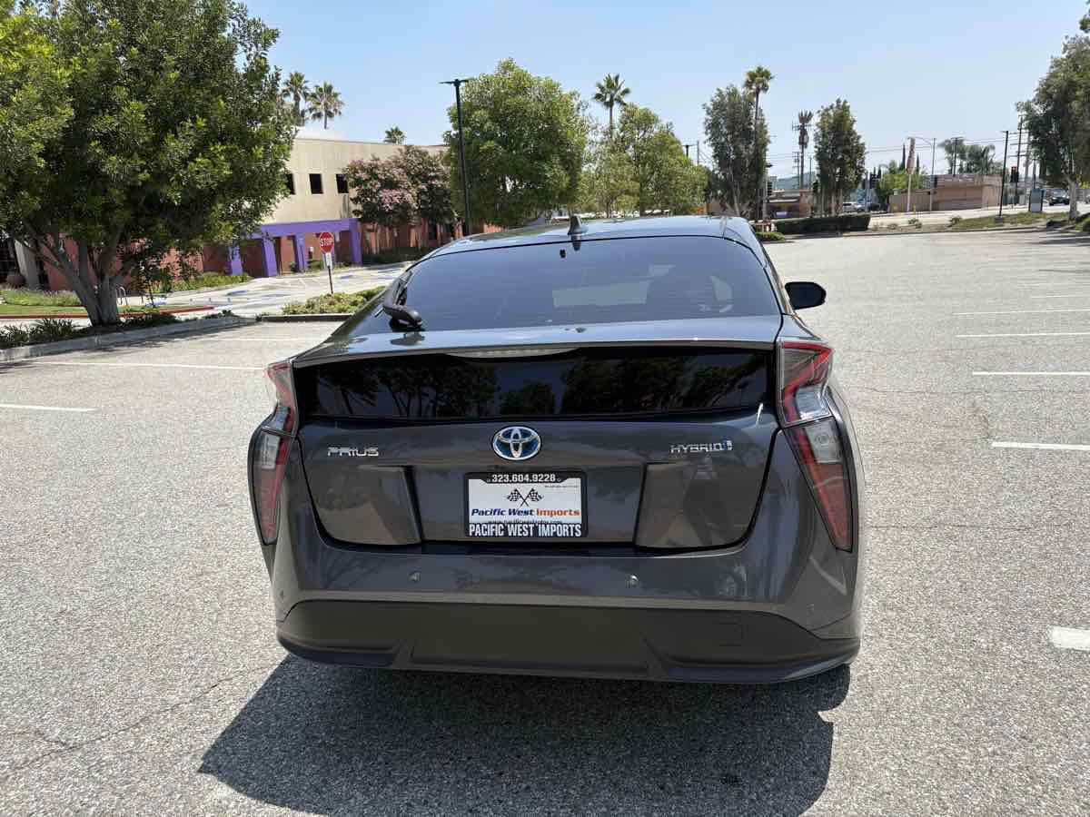 Used 2017 Toyota Prius Four Touring image 30