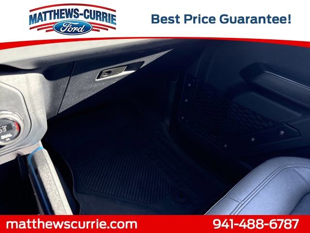 Certified 2024 Ford Bronco Black Diamond image 23