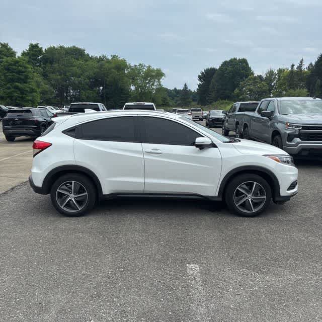 Used 2022 Honda HR-V EX image 2