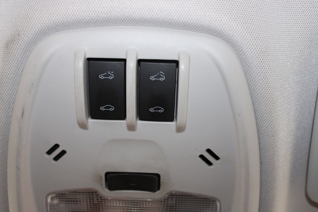 Used 2024 Chevrolet Trax ACTIV w/ Sunroof Package FWD image 49