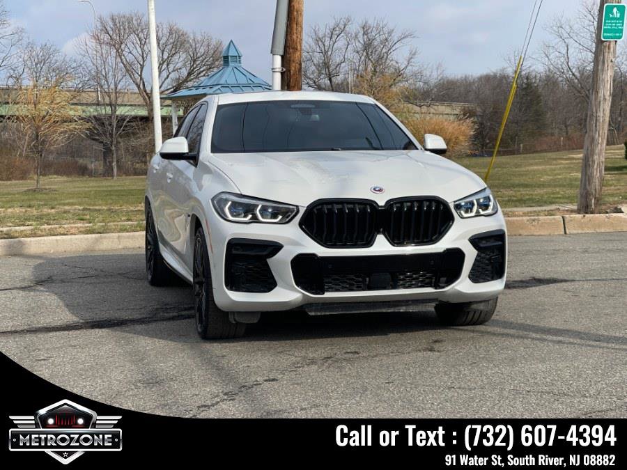 Used 2023 BMW X6 M50i w/ Executive Package image 18
