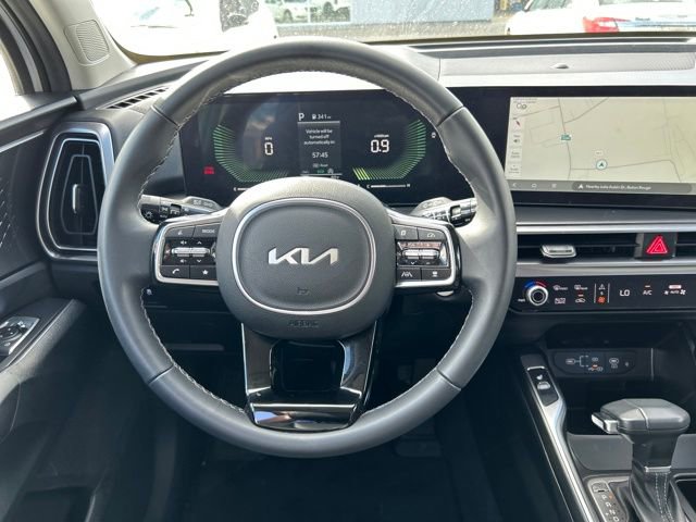 Used 2025 Kia Sorento EX image 22