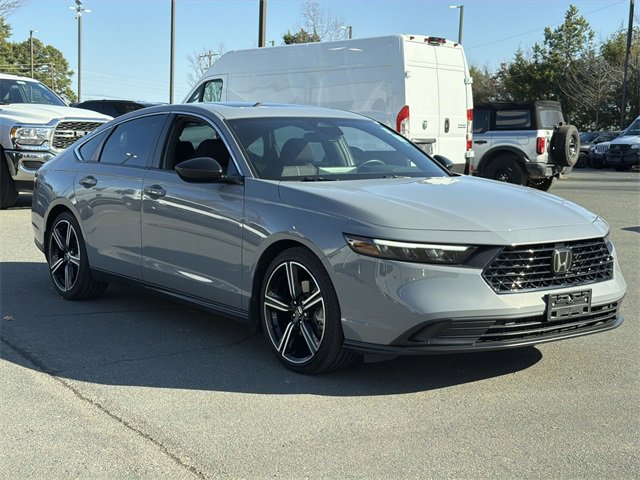 Used 2024 Honda Accord Sport image 15