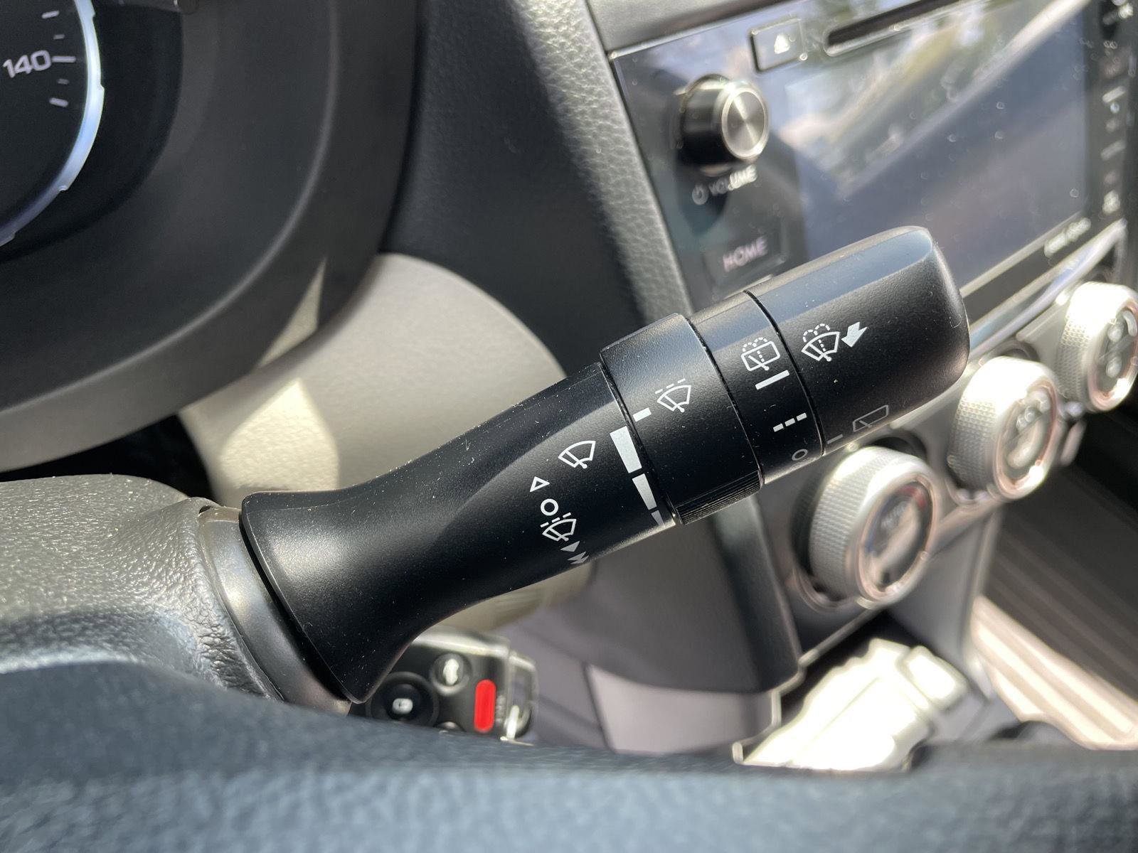 Used 2018 Subaru Forester 2.5i Premium AWD/4WD image 17