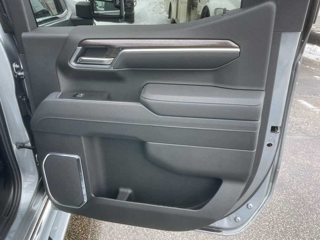New 2026 Chevrolet Silverado 1500 LTZ w/ LTZ Premium Package image 28