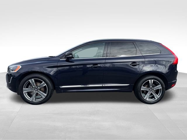 Used 2017 Volvo XC60 T6 Dynamic w/ Preferred Option Package image 10