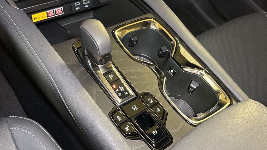 Used 2024 Lexus RX 350 Premium w/ Kick Sensor & Tow Package image 28