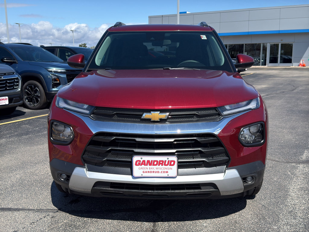 Used 2023 Chevrolet TrailBlazer LT FWD image 3