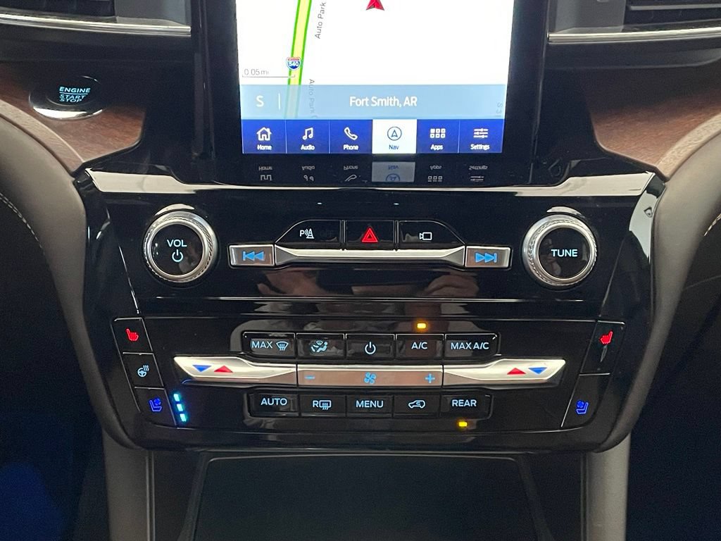 Used 2022 Ford Explorer King Ranch AWD/4WD image 18