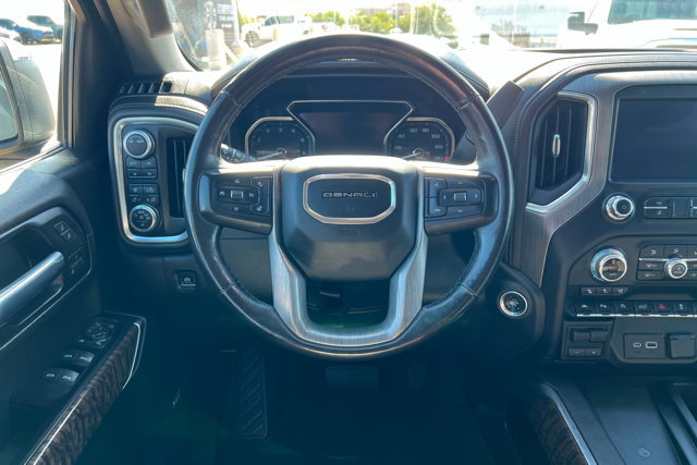 Used 2020 GMC Sierra 1500 Denali w/ Denali Ultimate Package AWD/4WD image 12