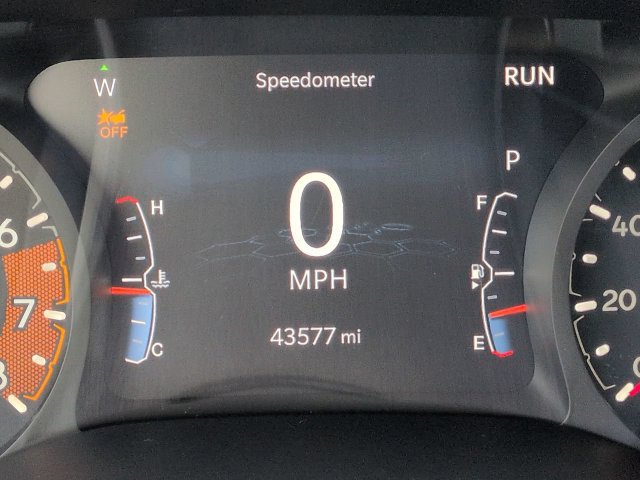 Certified 2023 Jeep Compass Latitude w/ Convenience Group AWD/4WD image 29