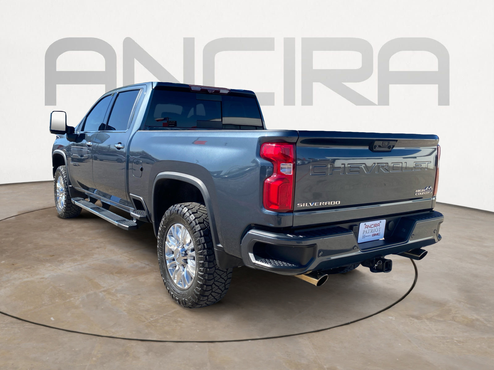 Used 2020 Chevrolet Silverado 2500 High Country w/ Technology Package image 8