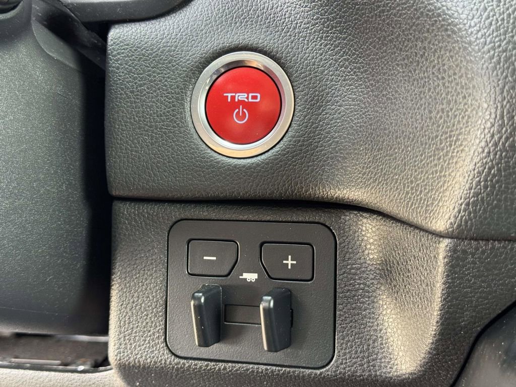 Used 2023 Toyota Sequoia TRD Pro AWD/4WD image 9