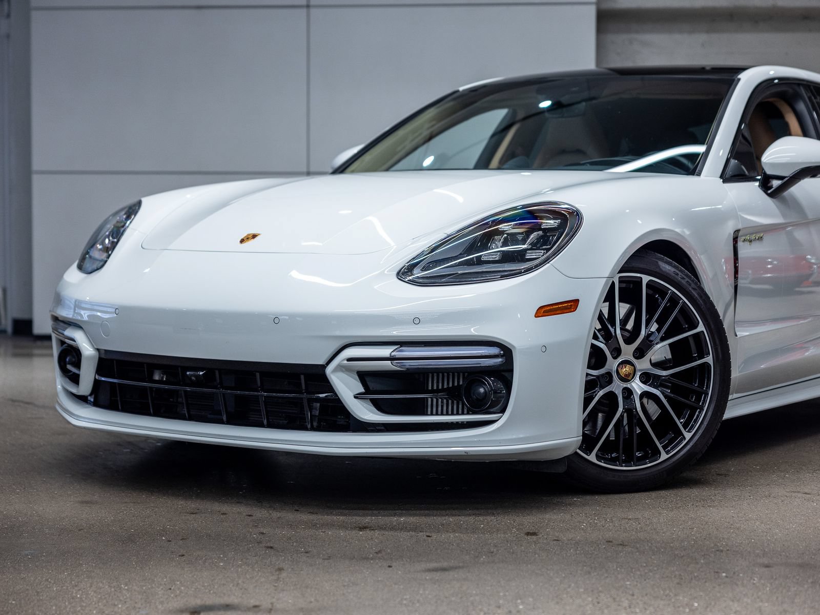 Certified 2023 Porsche Panamera 4S AWD/4WD image 21