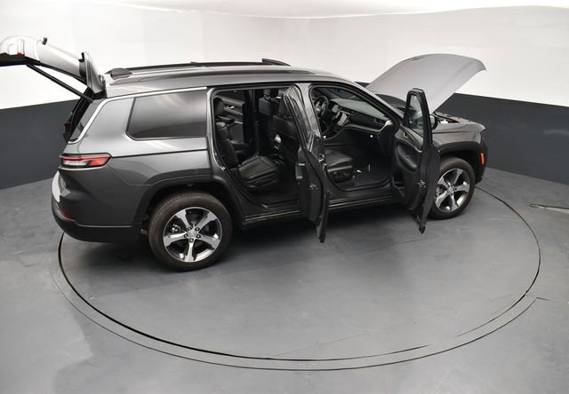New 2025 Jeep Grand Cherokee L Limited w/ Luxury Tech Group II image 30